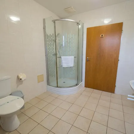 Klaster - Vzdelavaci, Konferencni A Poutni Dum Guest house 3*