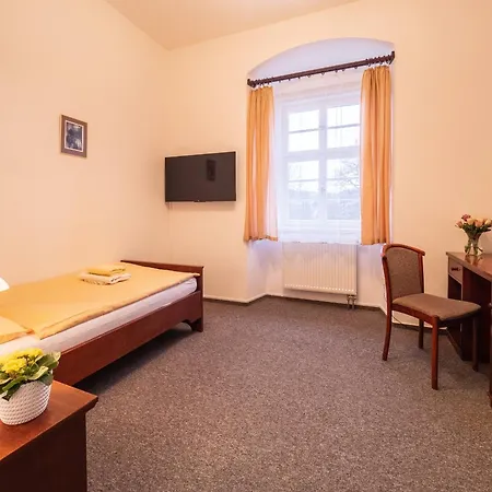 Klaster - Vzdelavaci, Konferencni A Poutni Dum Guest house 3*