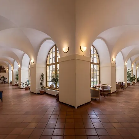 Guest house Klaster - Vzdelavaci, Konferencni A Poutni Dum Hejnice (Liberec)