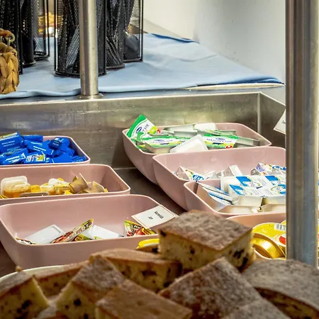 Klaster - Vzdelavaci, Konferencni A Poutni Dum Guest house 3*