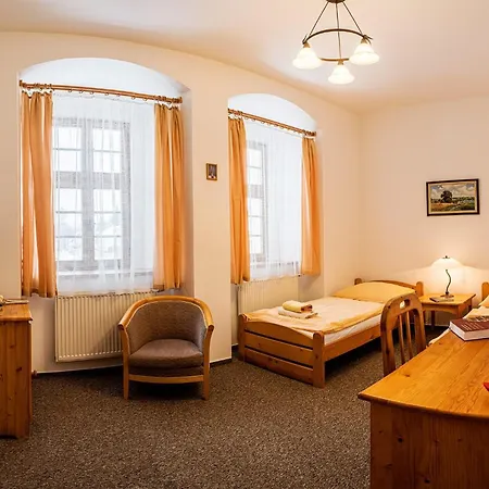 Guest house Klaster - Vzdelavaci, Konferencni A Poutni Dum Hejnice (Liberec)