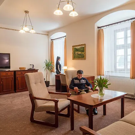 Guest house Klaster - Vzdelavaci, Konferencni A Poutni Dum 3*