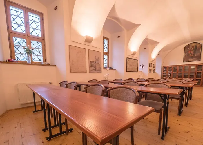 Gasthof Klaster - Vzdelavaci, Konferencni A Poutni Dum